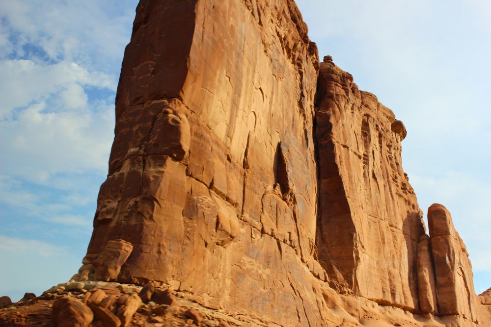 Canyon Spirit Utah red rocks cliff